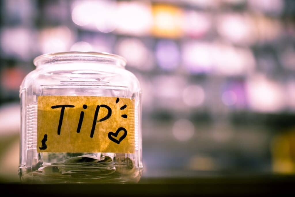 tip-jar-ways-to-pay-it-forward