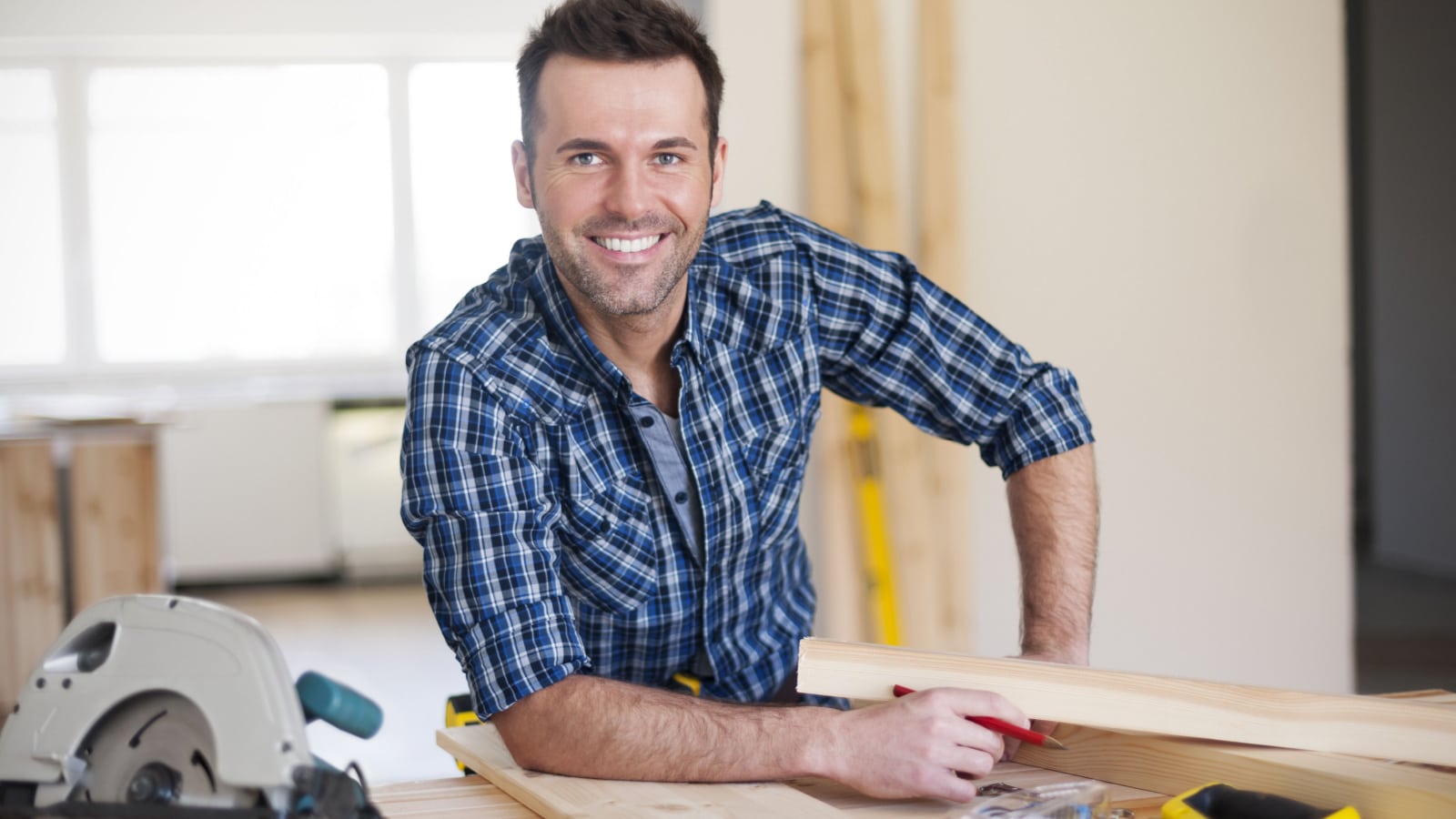 contractor construction worker