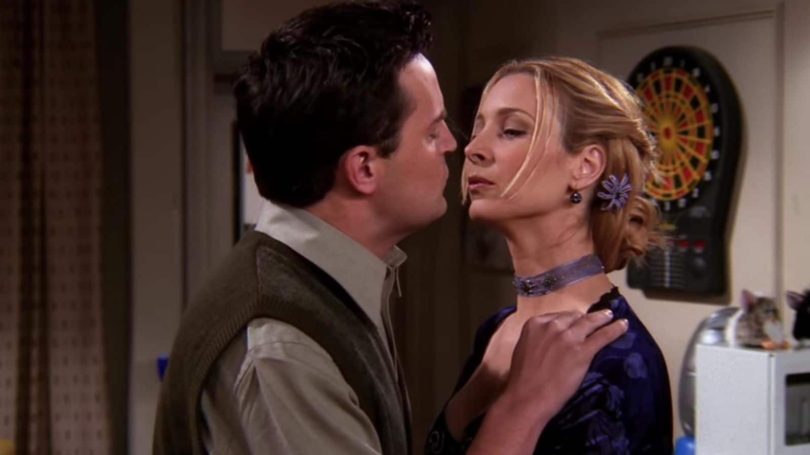 Friends The One Where Everybody Finds Out