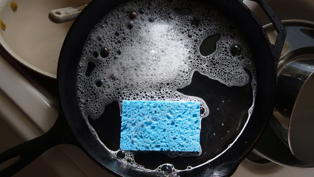 Washing Cast Iron Pan
